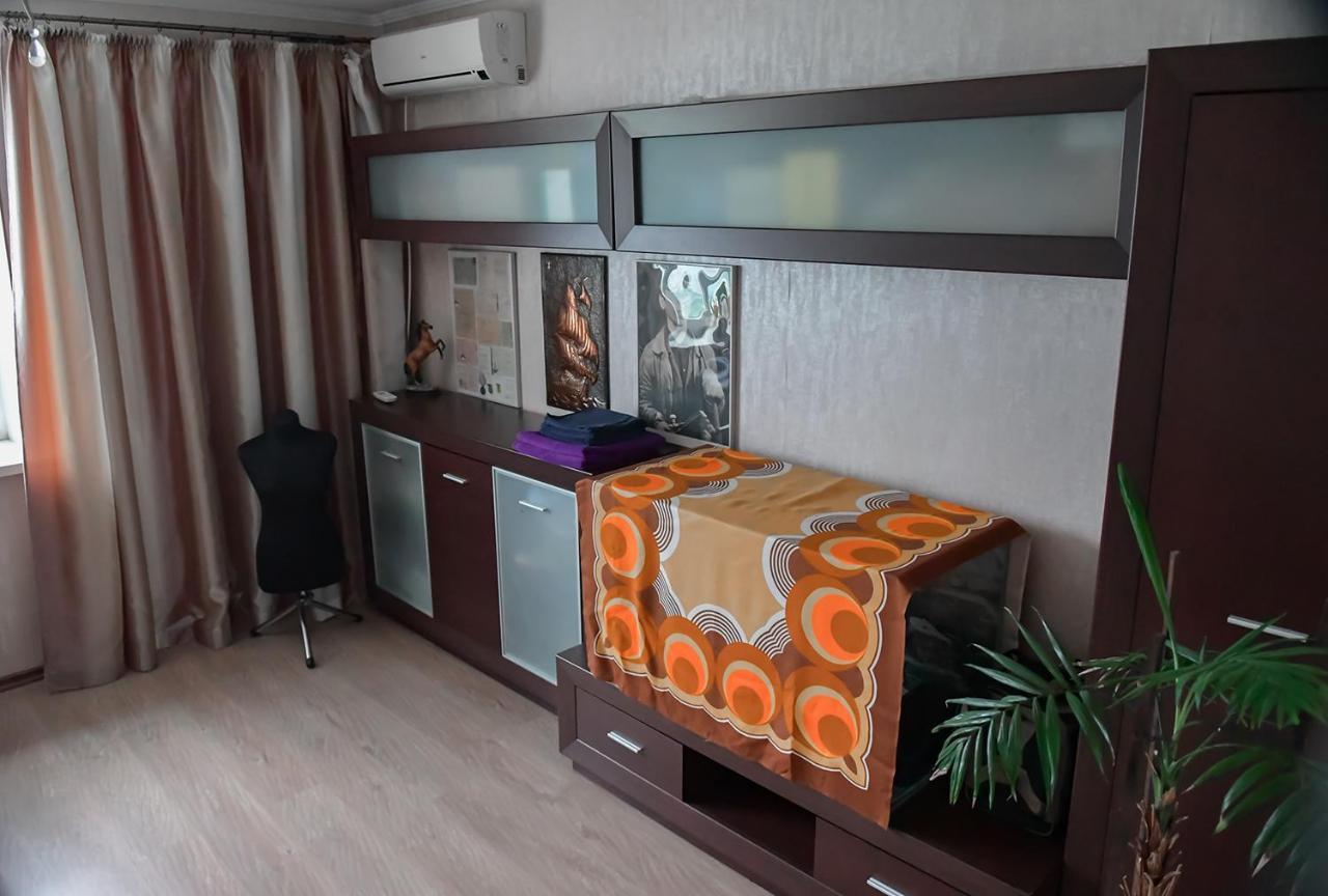 Apartment On Parkova 36 Τσορνομόρσκ Εξωτερικό φωτογραφία