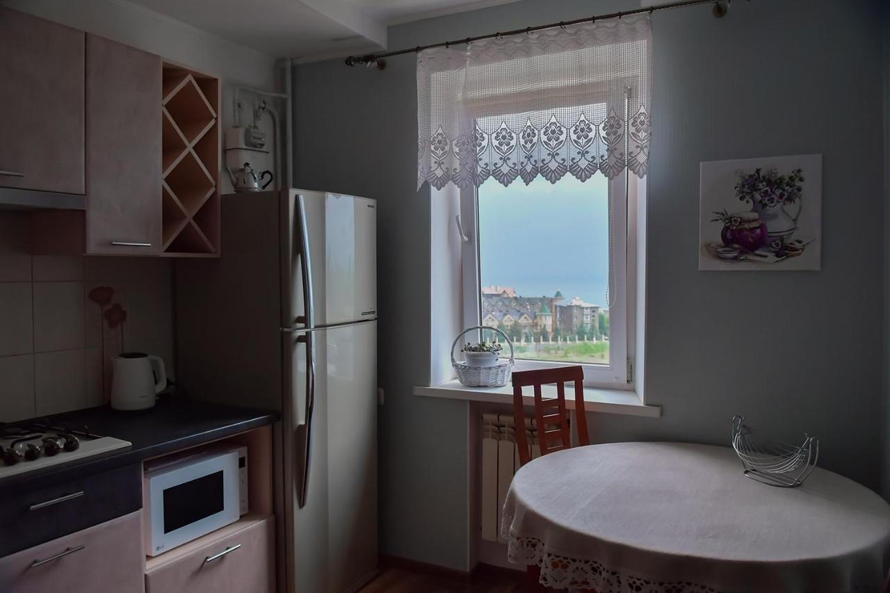 Apartment On Parkova 36 Τσορνομόρσκ Εξωτερικό φωτογραφία